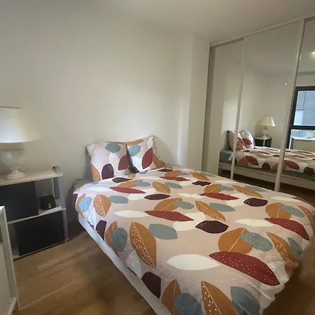 Spacious Appt With Balcony In The 13th
